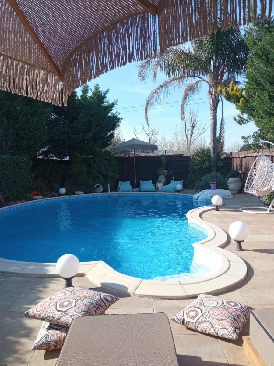 Luxury Villas Chrysa Private Pool & Spa - Housity