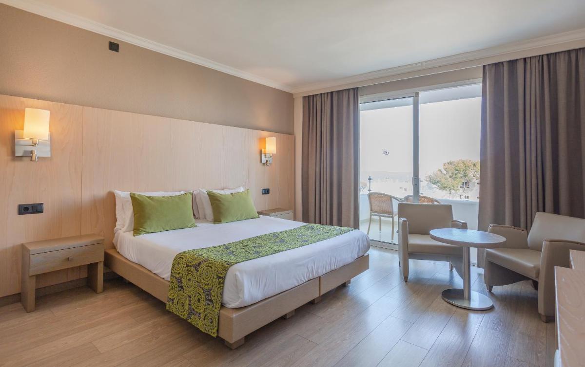 Cama o camas de una habitación en Marins Playa