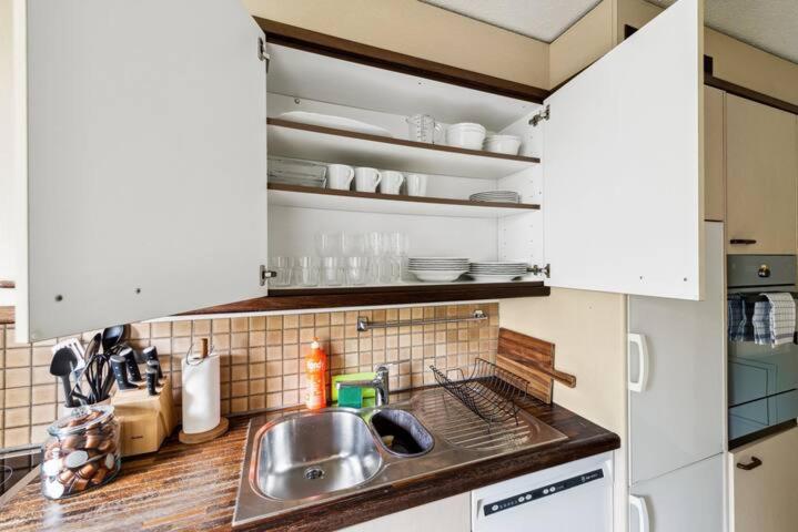 Cozy Apartments close to the center of Zurich FORCH - Housity