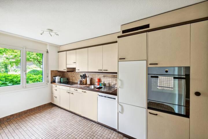 Cozy Apartments close to the center of Zurich FORCH - Housity