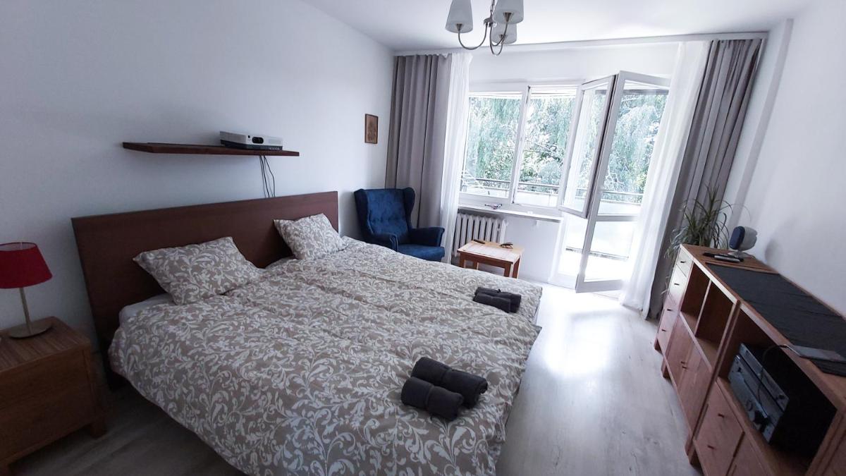 Apartament Trzy Pokoje - Housity