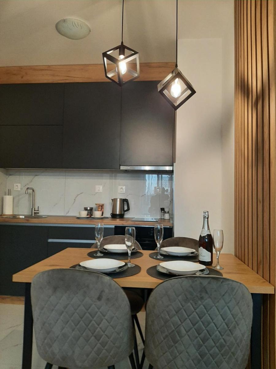 Apartman Milic Pirot-Zapadni Kej 10 - Housity