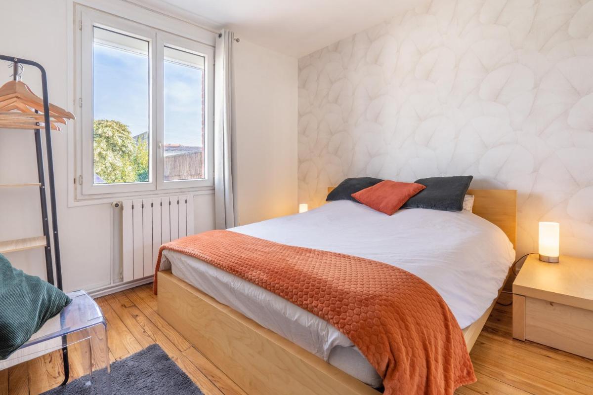 Maison confortable, terrasse et jardin à Amiens - Housity