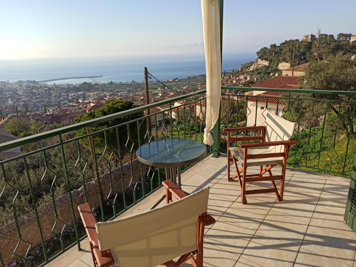 Suitetrails - Kiparissia Castle & Sea view