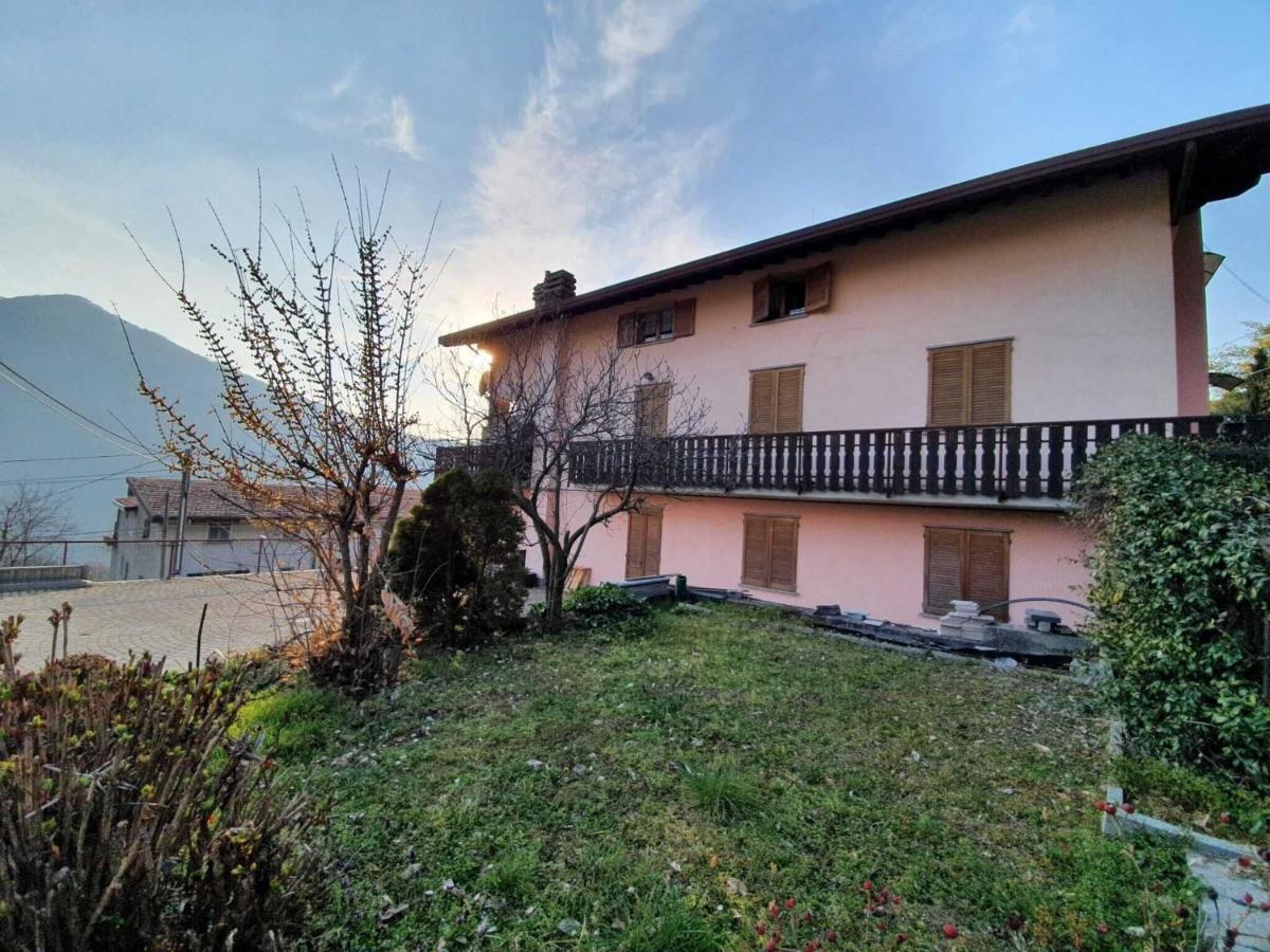 Belvilla by OYO Appartamento Vendrogno - Housity