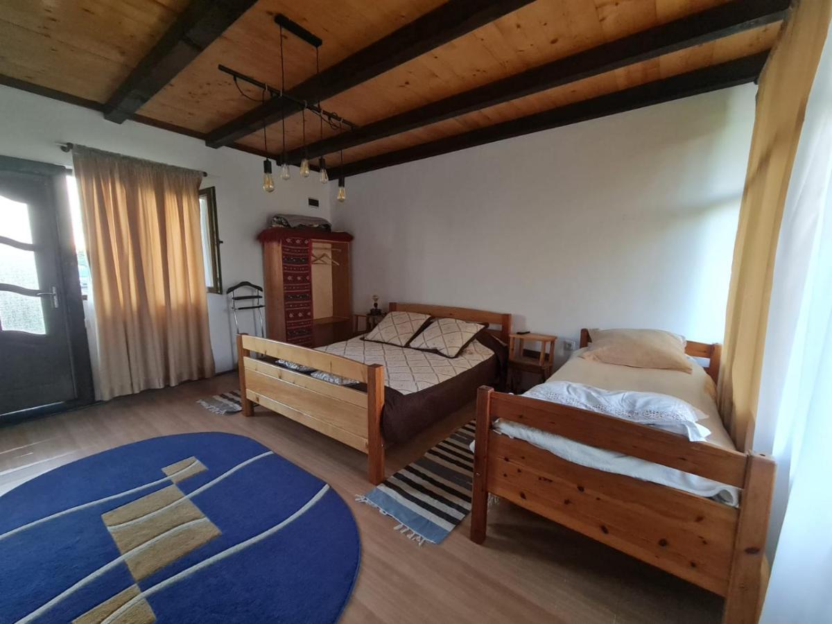 Jugul Țăranului Agropensiune Polovragi, Gorj - Housity
