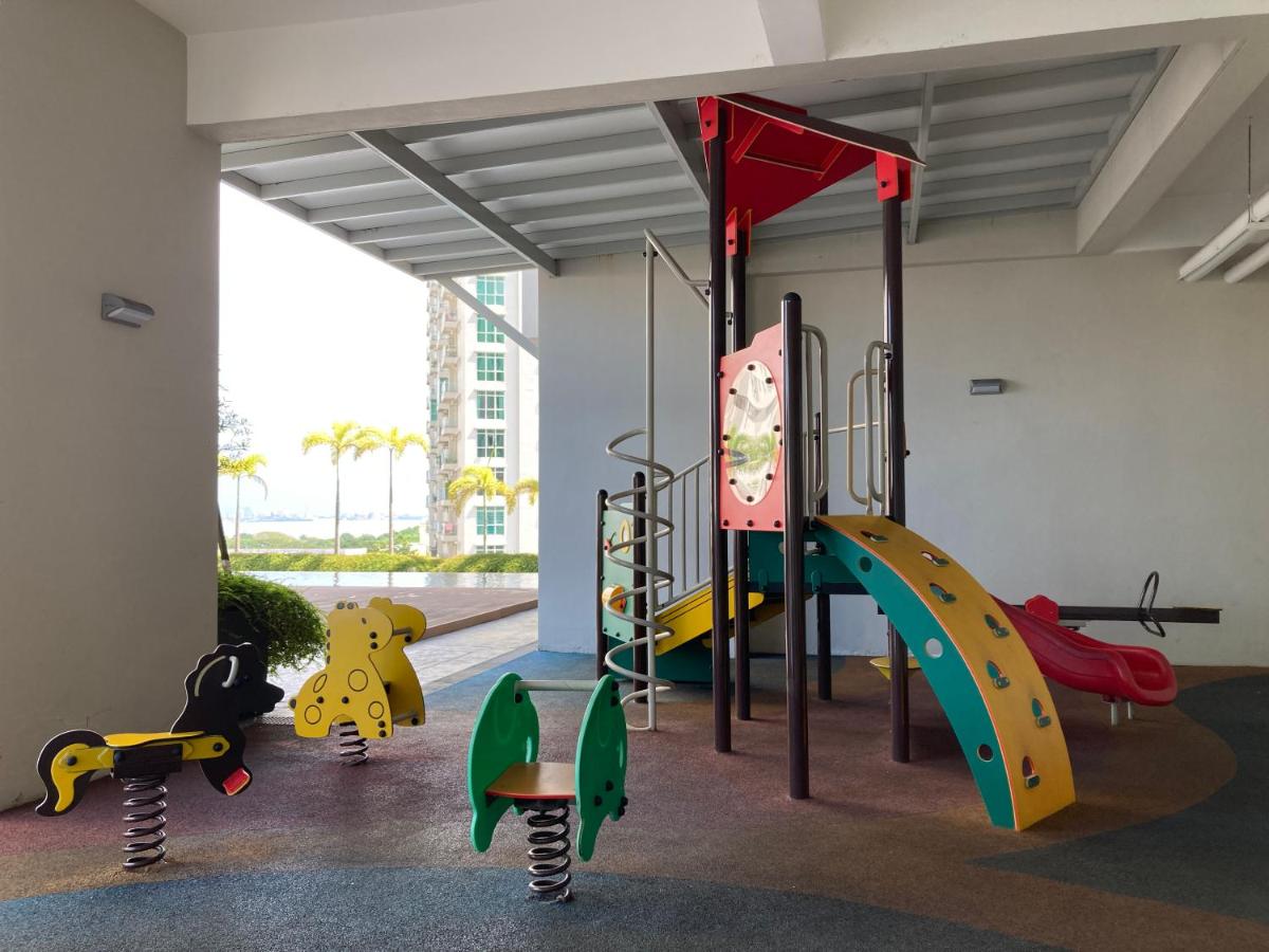 Straits Garden Suite Jelutong Georgetown - Housity