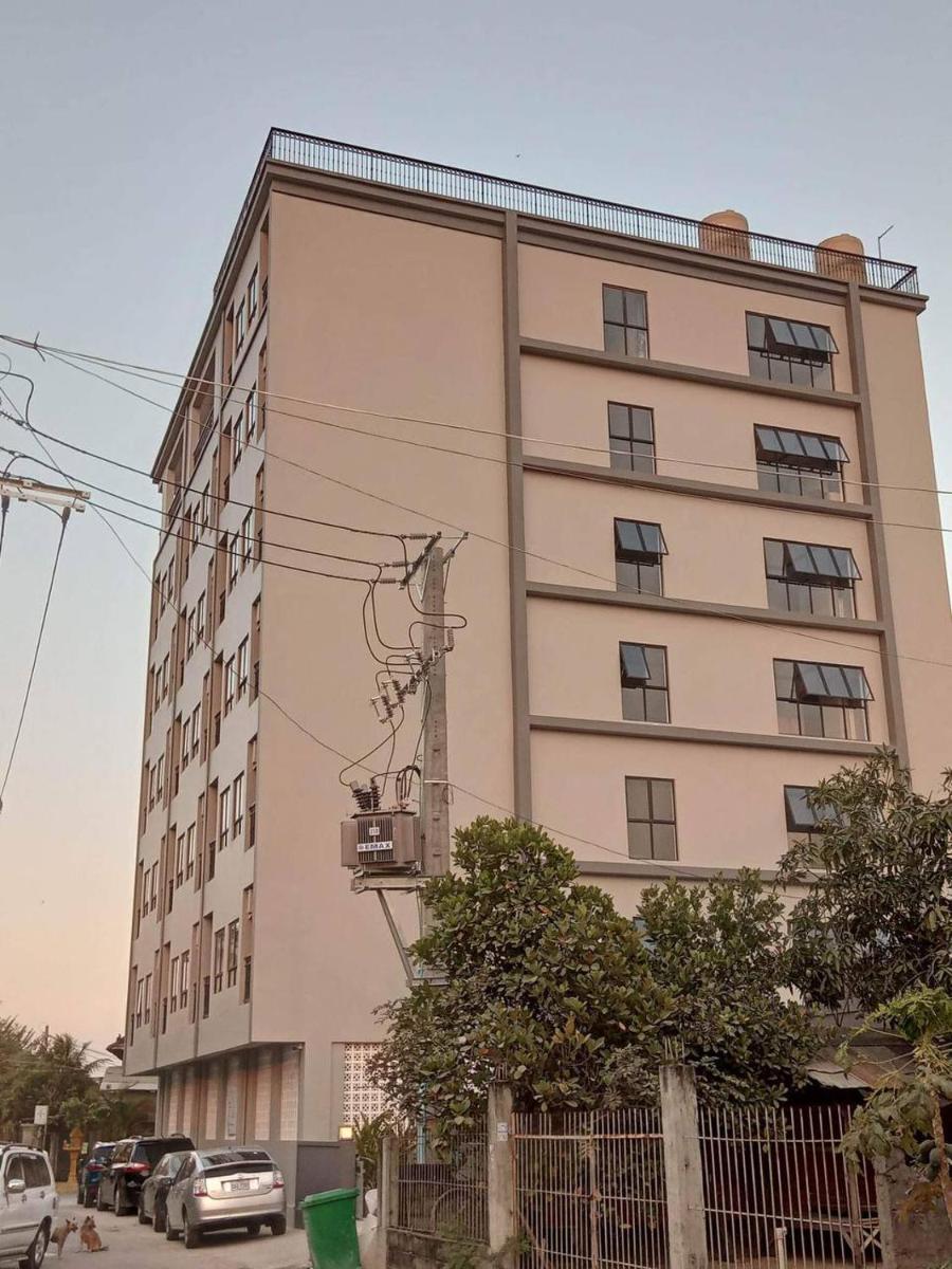 Hotel Chom Chao City - Housity