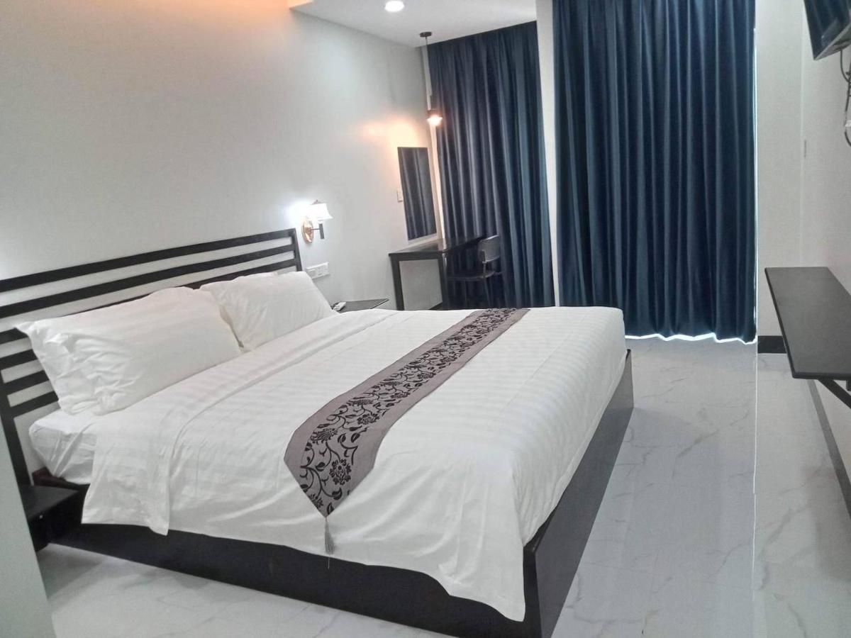 Hotel Chom Chao City - Housity