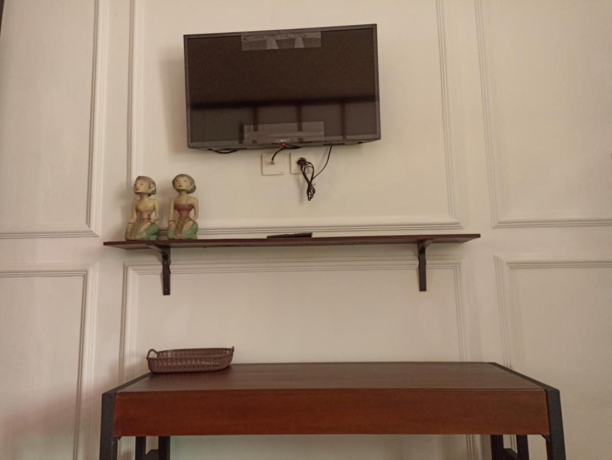 Mruyung Guest House Kota Lama Banyumas Mitra RedDoorz - Hizvo