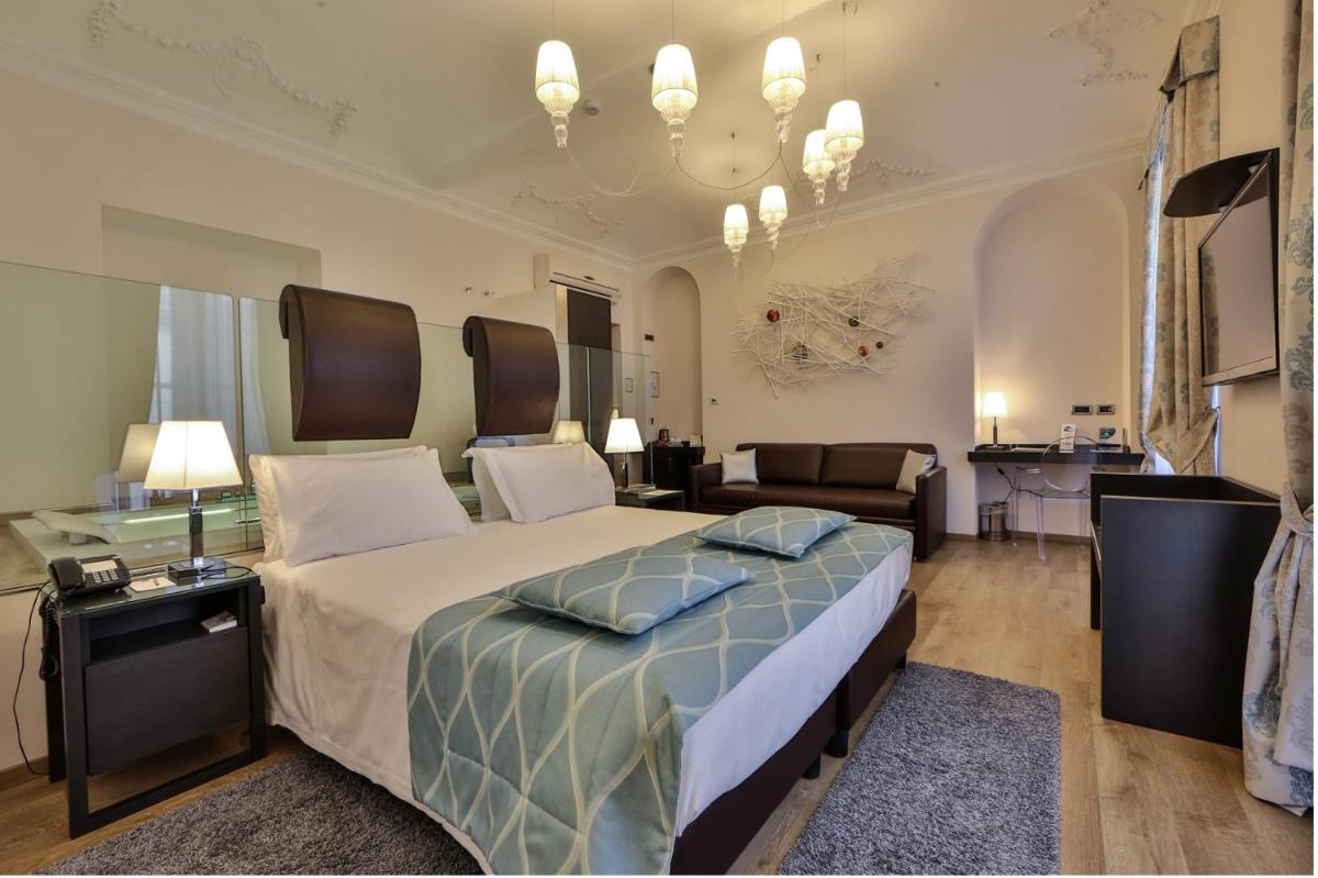 Best Western Plus Hotel Genova - Housity