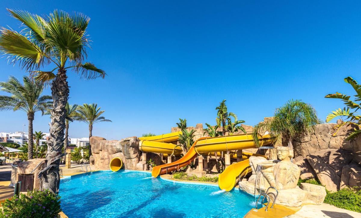 Piscina en o cerca de Playazimbali