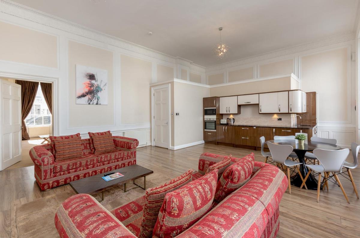 York Place Apartments by Destination Edinburgh - Housity