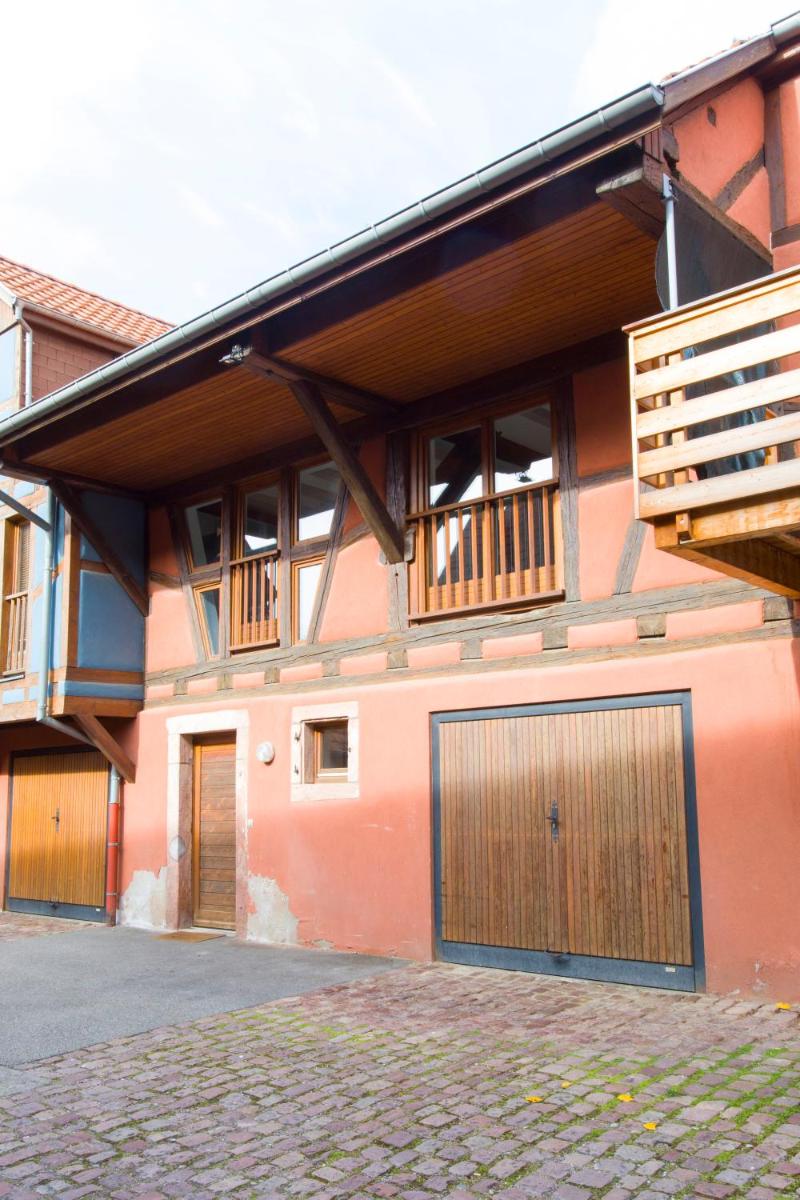La couronne Maison 80m2 garage & terrasse - Housity