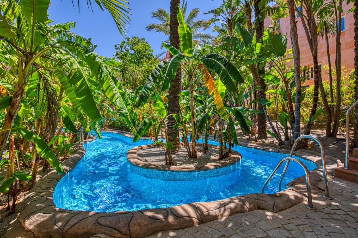 Piscina en o cerca de Playacálida