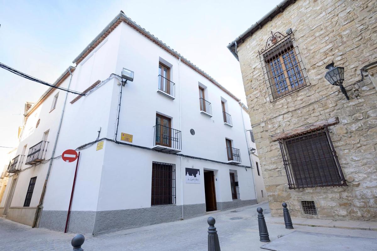 Hospedería El Alarife - Housity