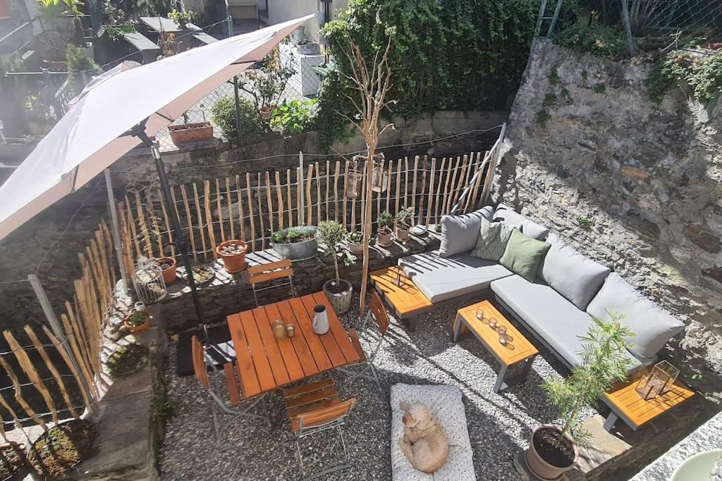 Spacious house in village center with a view - Housity