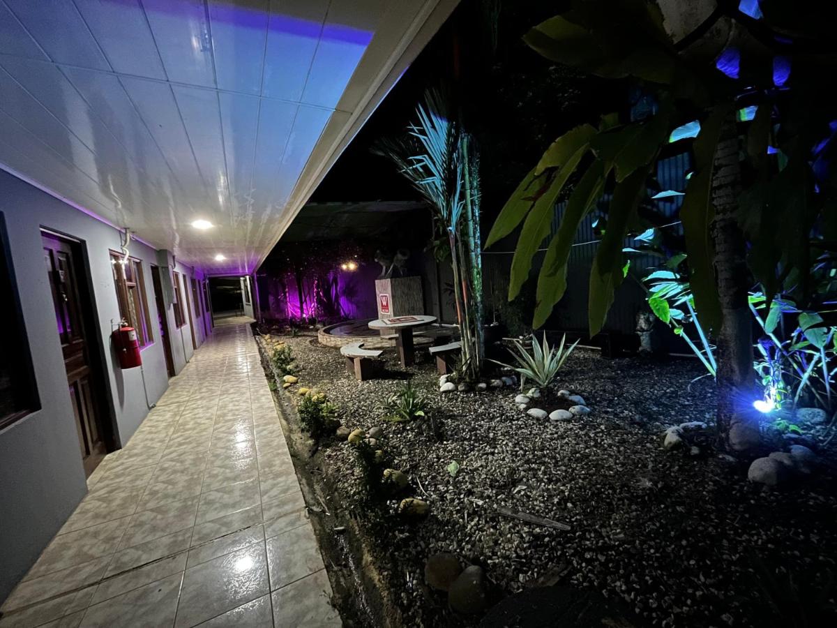 Hotel Wilson Tulipan Los Chiles - Housity