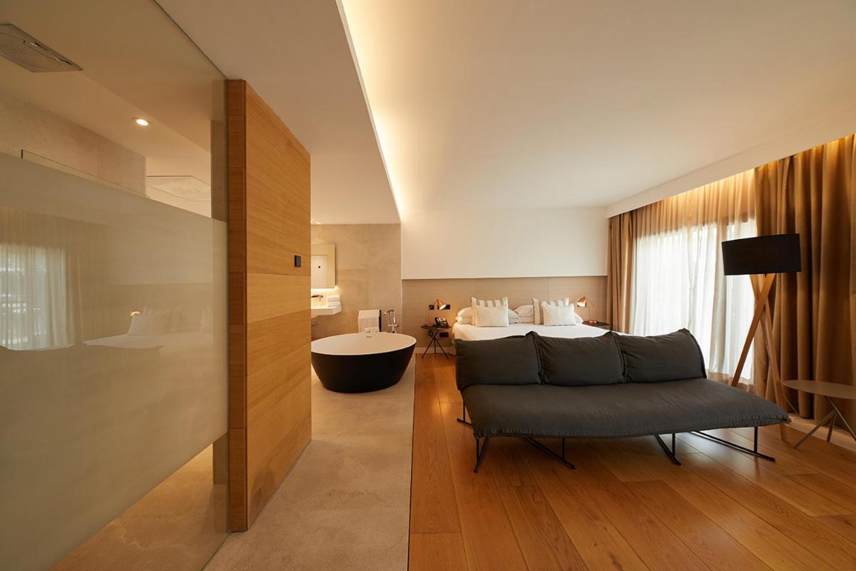 Zona de estar de Nakar Hotel