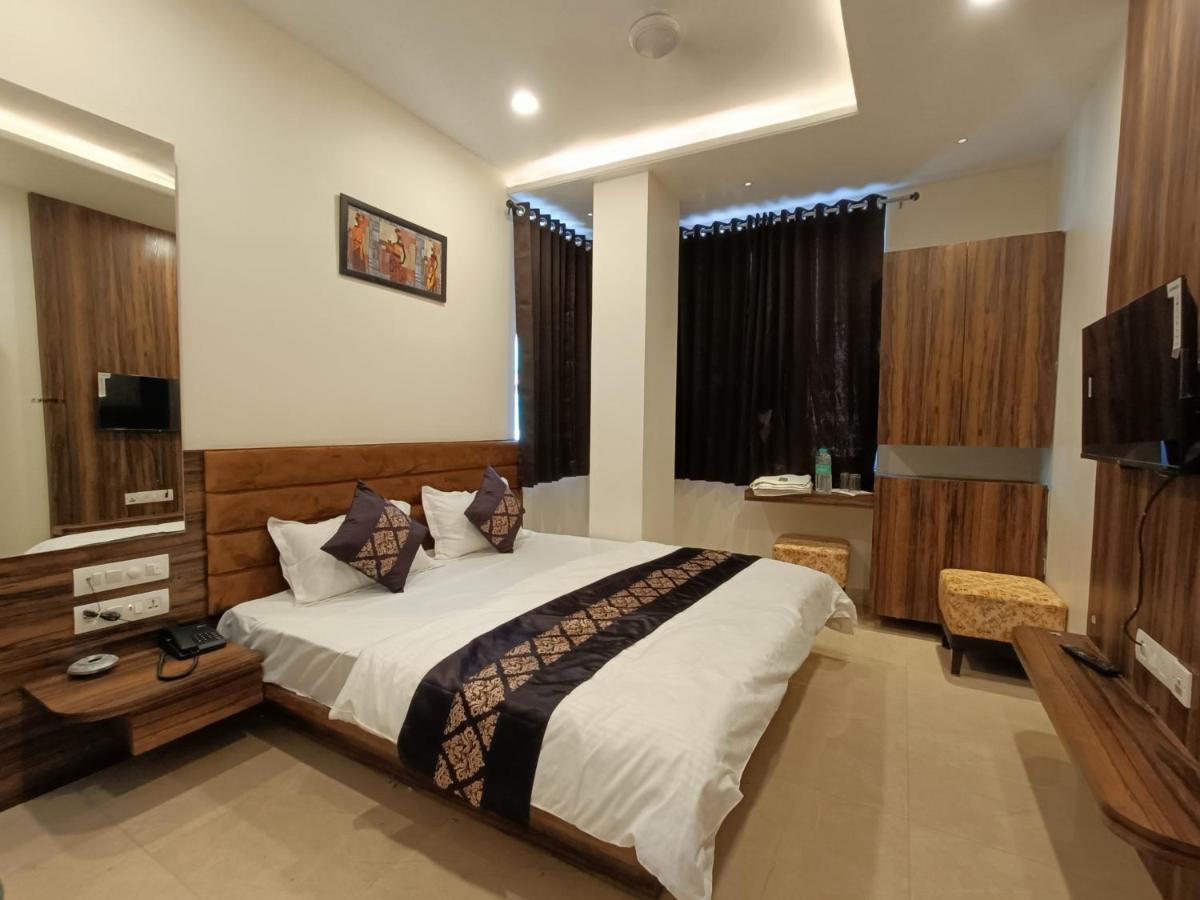 Maruti Group of Hotels - Vrinda Inn - Housity