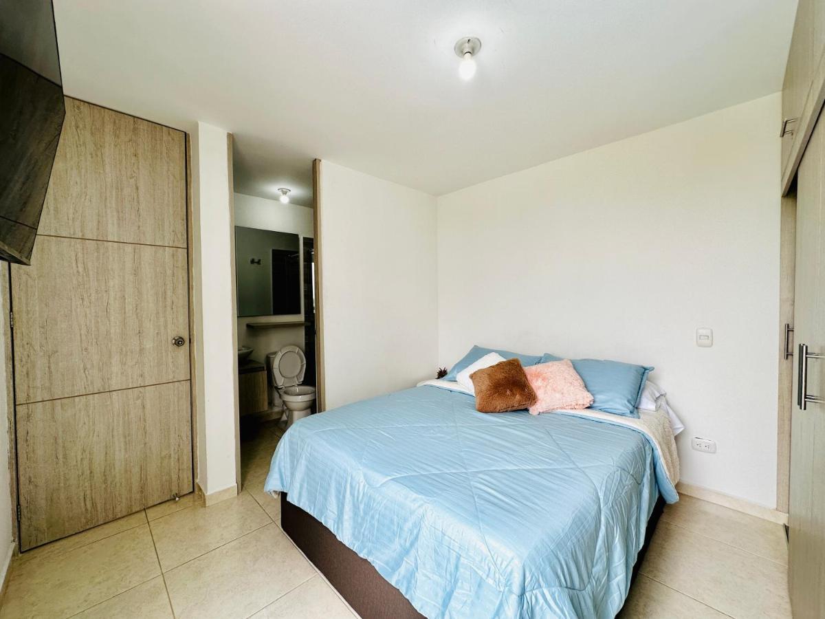 Hermoso apartamento pereira con parking y piscina - Housity