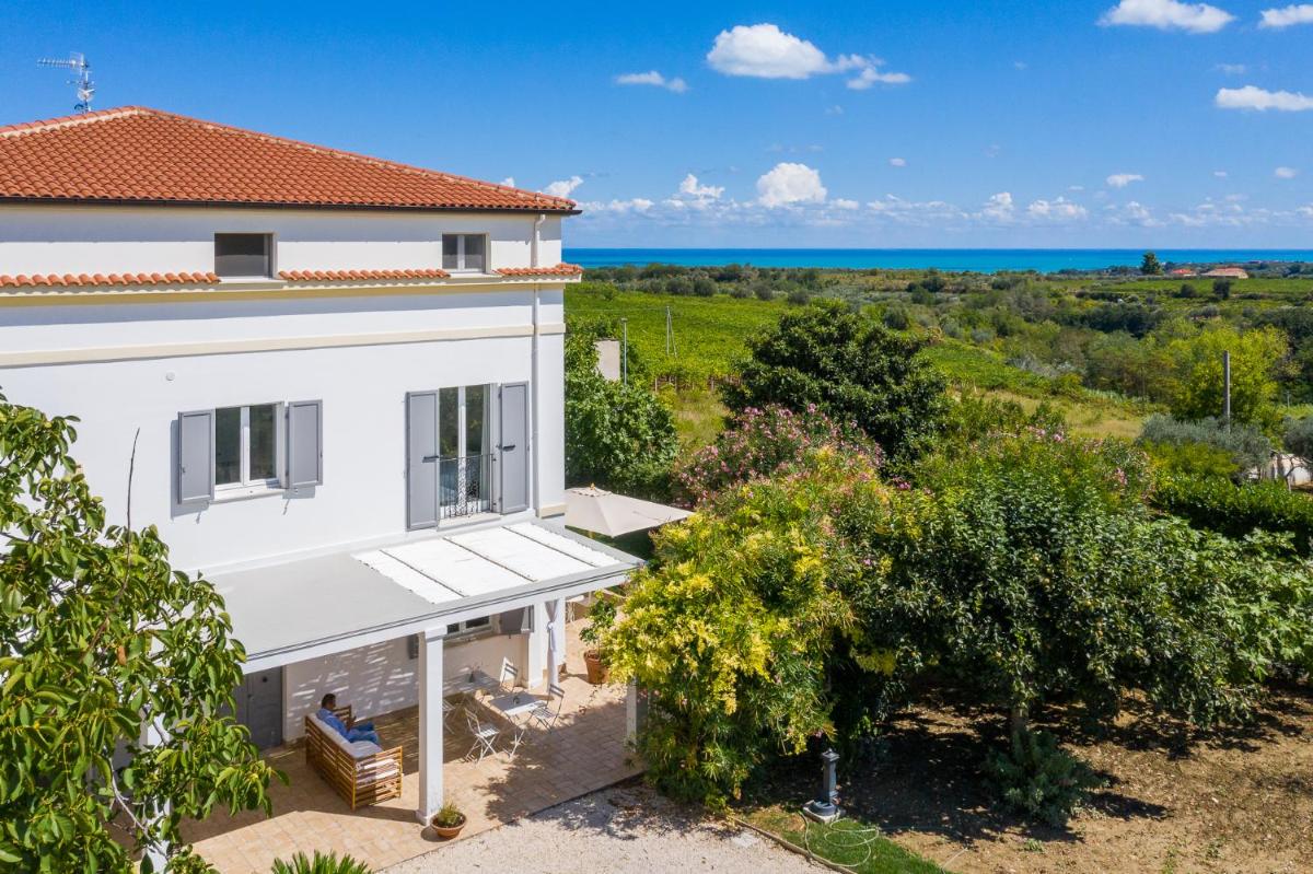 B&B Casale Savini - Housity