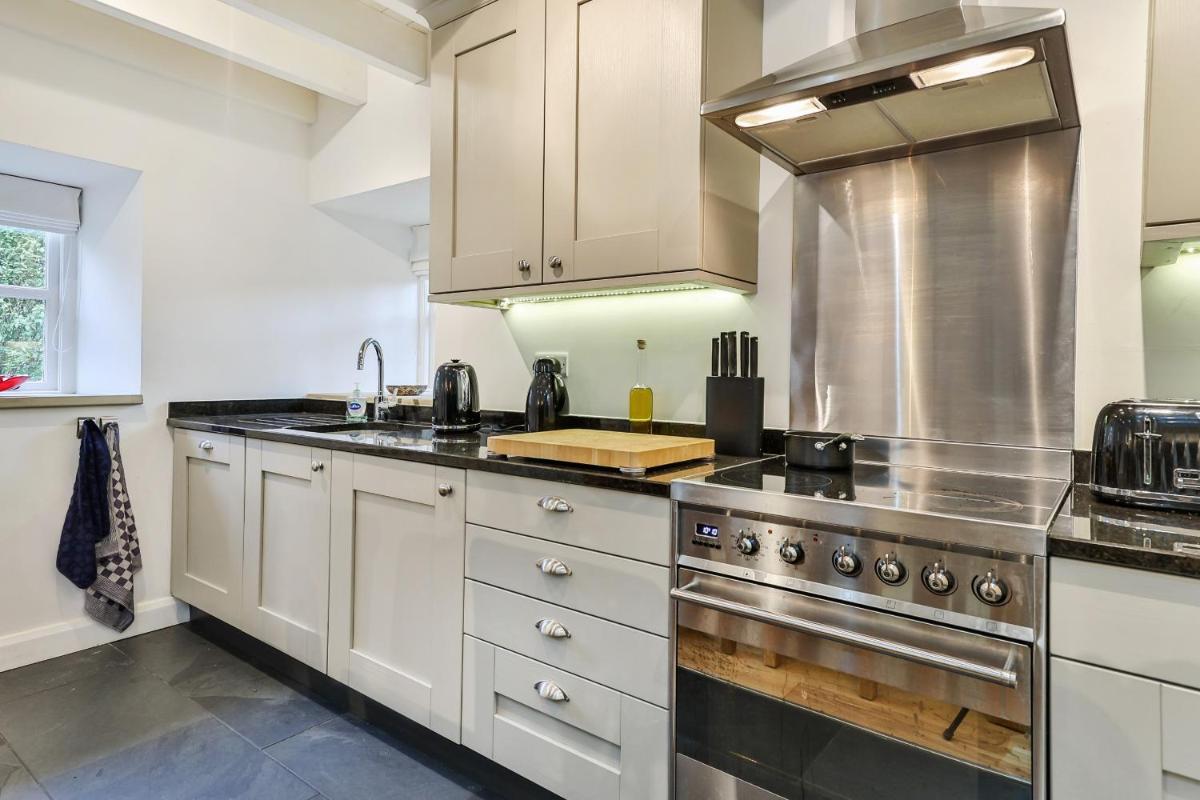 Finest Retreats - Middle Warble Stables - Housity