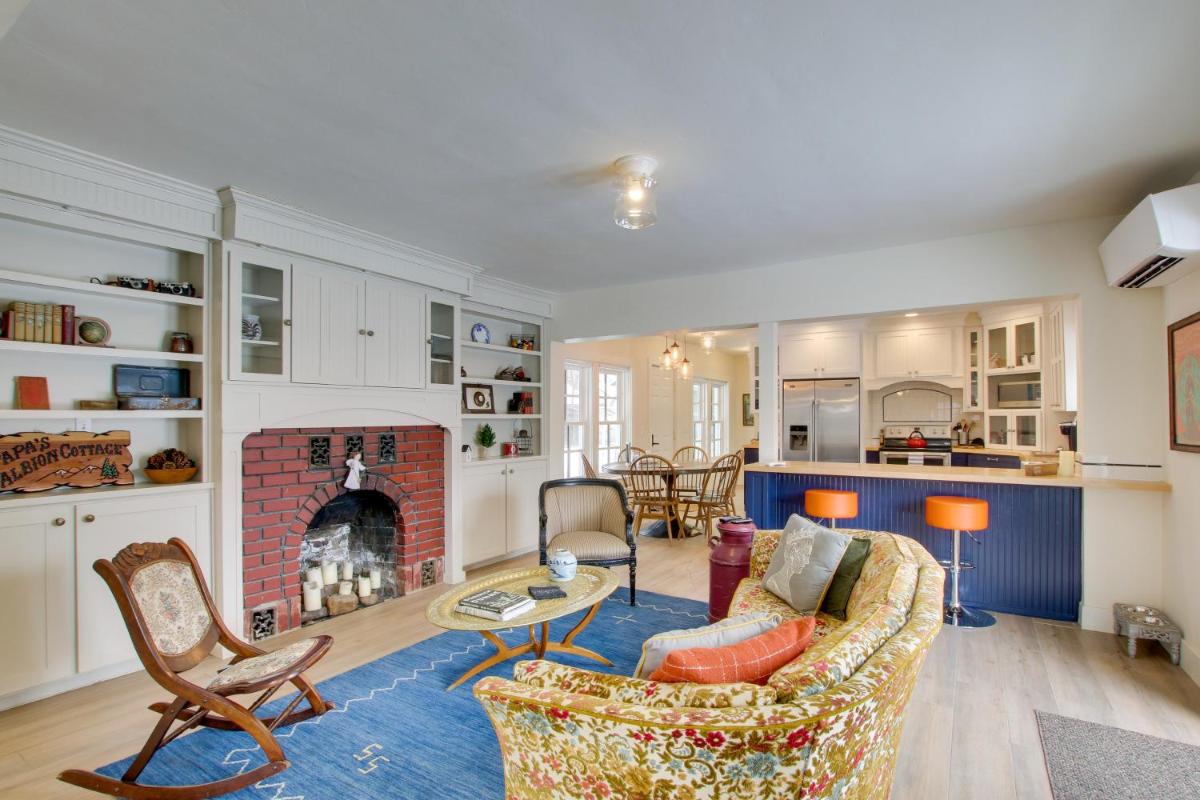 Historic Albion Mountain Cottage on Quiet Street! - Housity