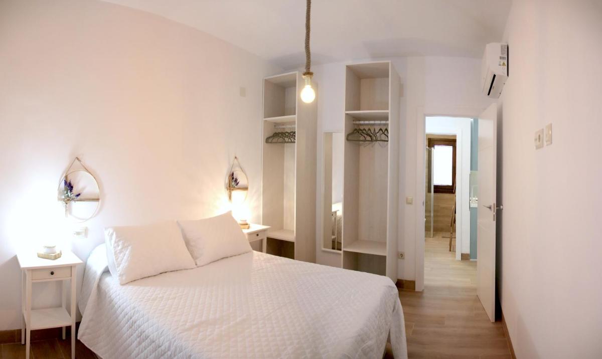 Apartamentos turísticos La Estación - Housity
