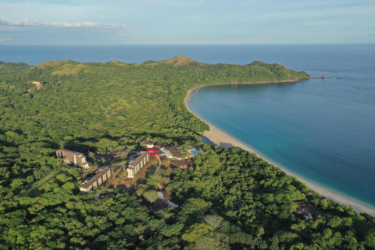 W Costa Rica Resort – Playa Conchal - Housity