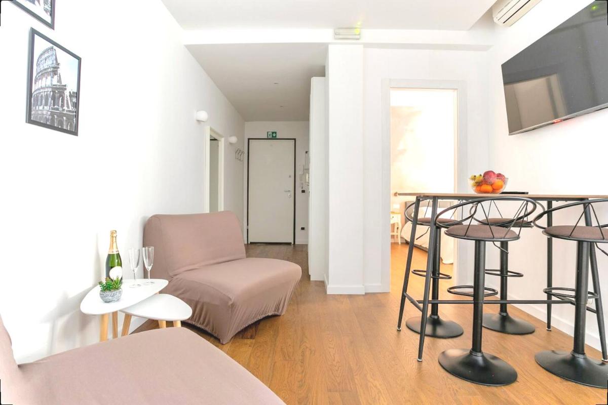 Suitetrails - Vatican Suite Apartment - Rome City Centre