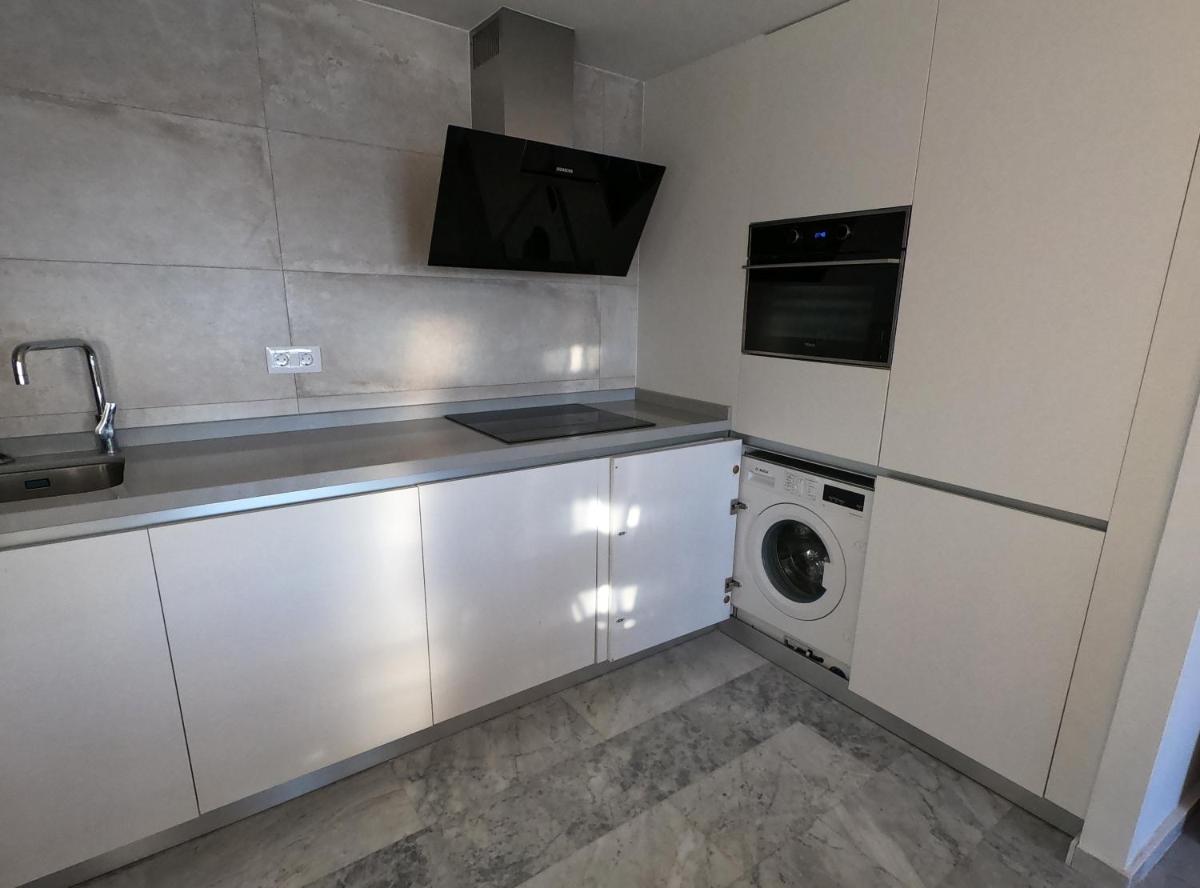 Lovely apartment with sea view - Housity