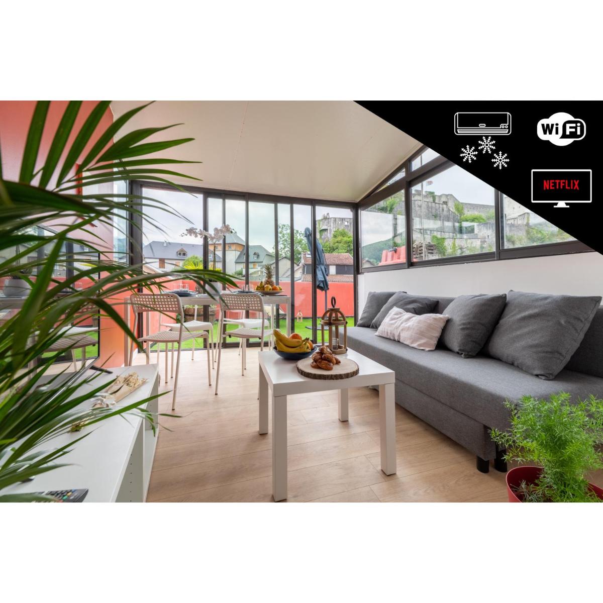 Air-conditioned flat with terrace - Private & independent - Lourdes - Housity