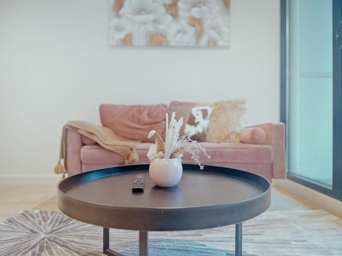 Joyful place 1BA1BR in Melbourne+WIFI - Housity