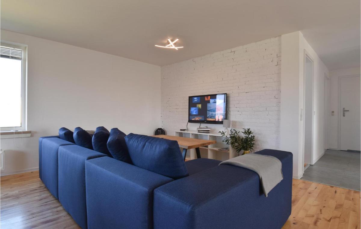 Awesome Home In Harboøre With Kitchen - Housity