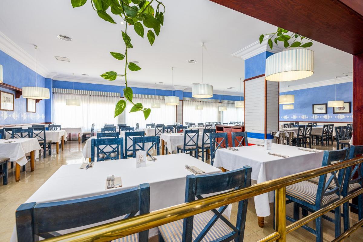 Un restaurante o sitio para comer en Playacartaya