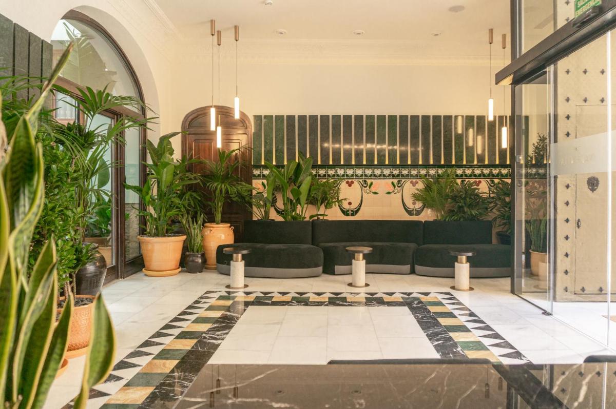 The Valentia Corretgería - Hizvo