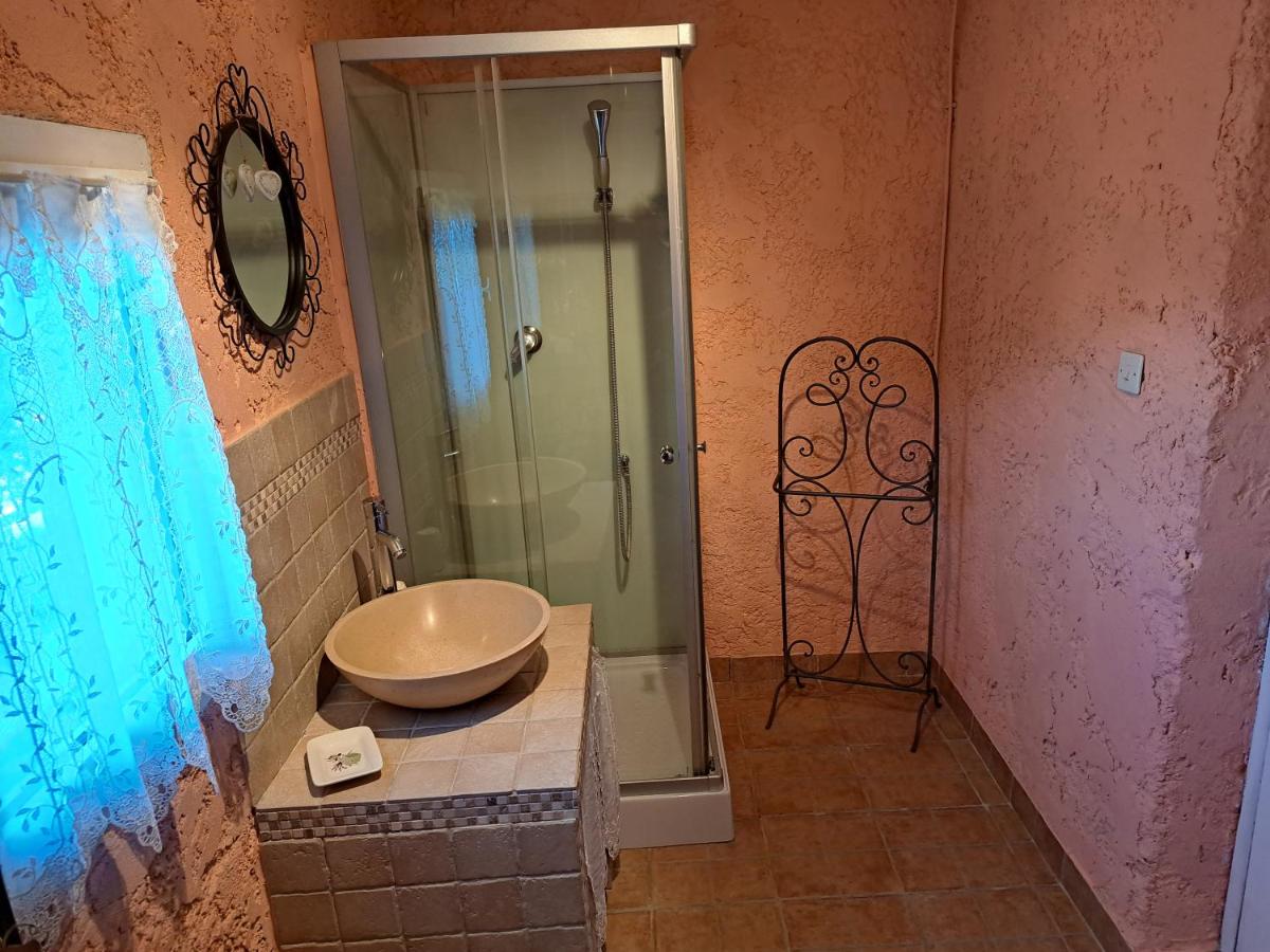 Lou Pin dou Papet - Housity