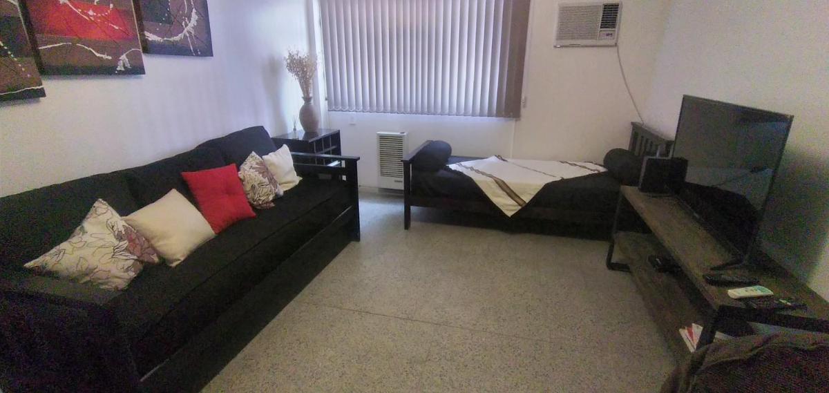 Hermoso y amplio dpto en el corazón de Mendoza muy cercano a principales atracciones - Housity
