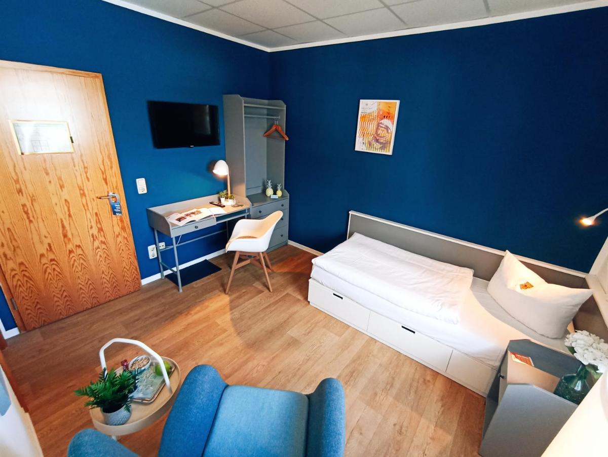 City Hotel - Housity