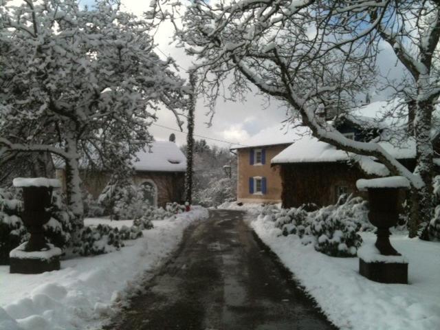 Gîte et Roulotte dans les Vosges - Housity