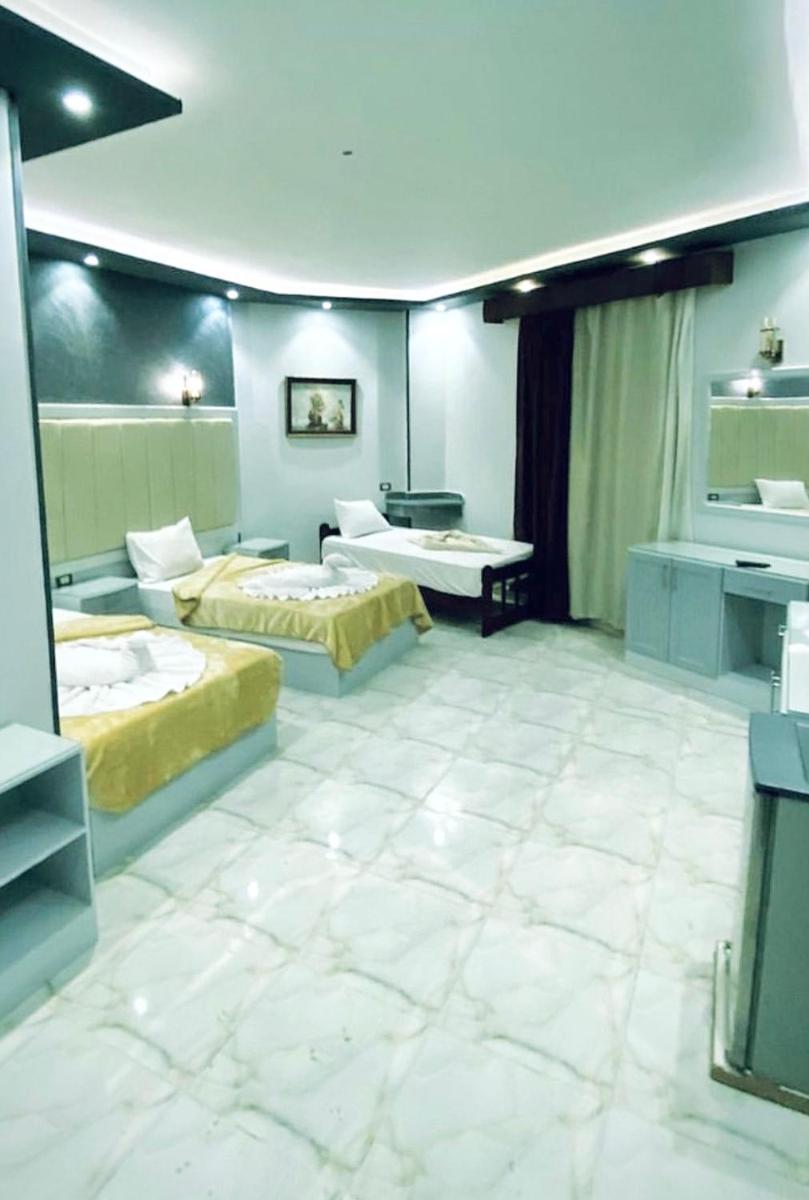 Black Prince Resort - Housity