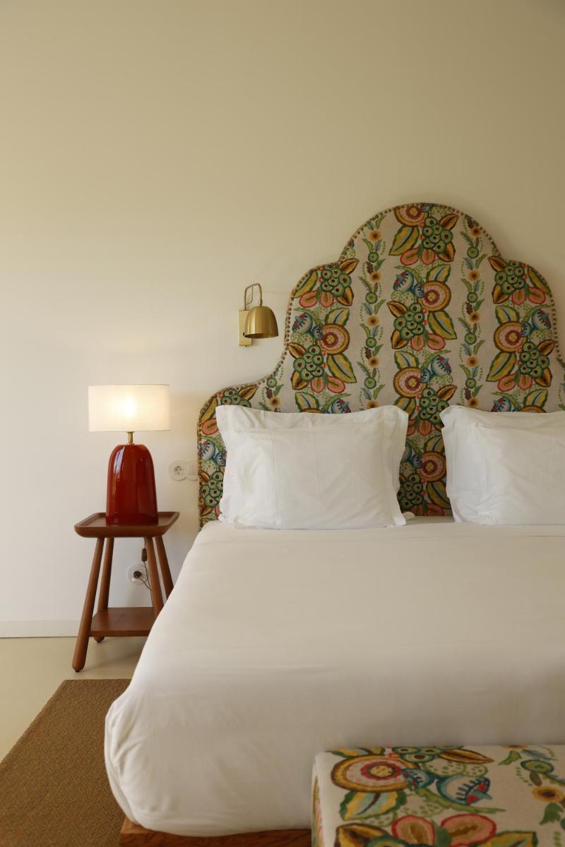 Uma cama ou camas num quarto em Praia do Canal Nature Retreat - Small Luxury Hotels of the World