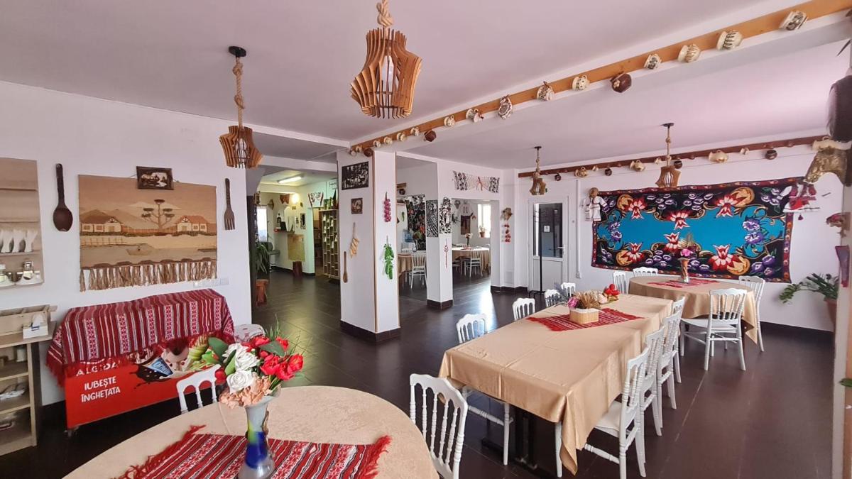 Pensiune Runcu Stone - Housity