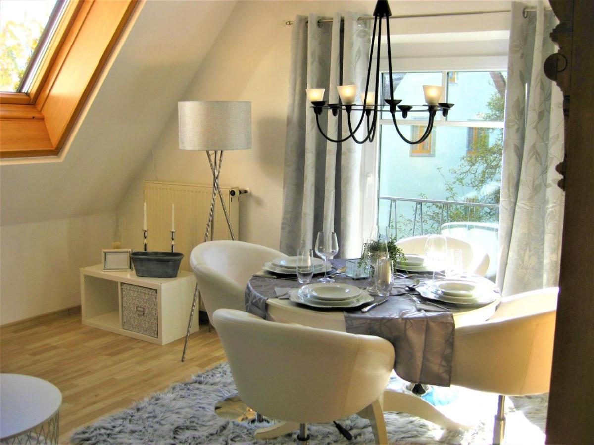 komf.Ferienwohnung Elisabeth (1.Stock) in Weilheim, m.Garten, zwischen München u. Garmisch-P. - Housity