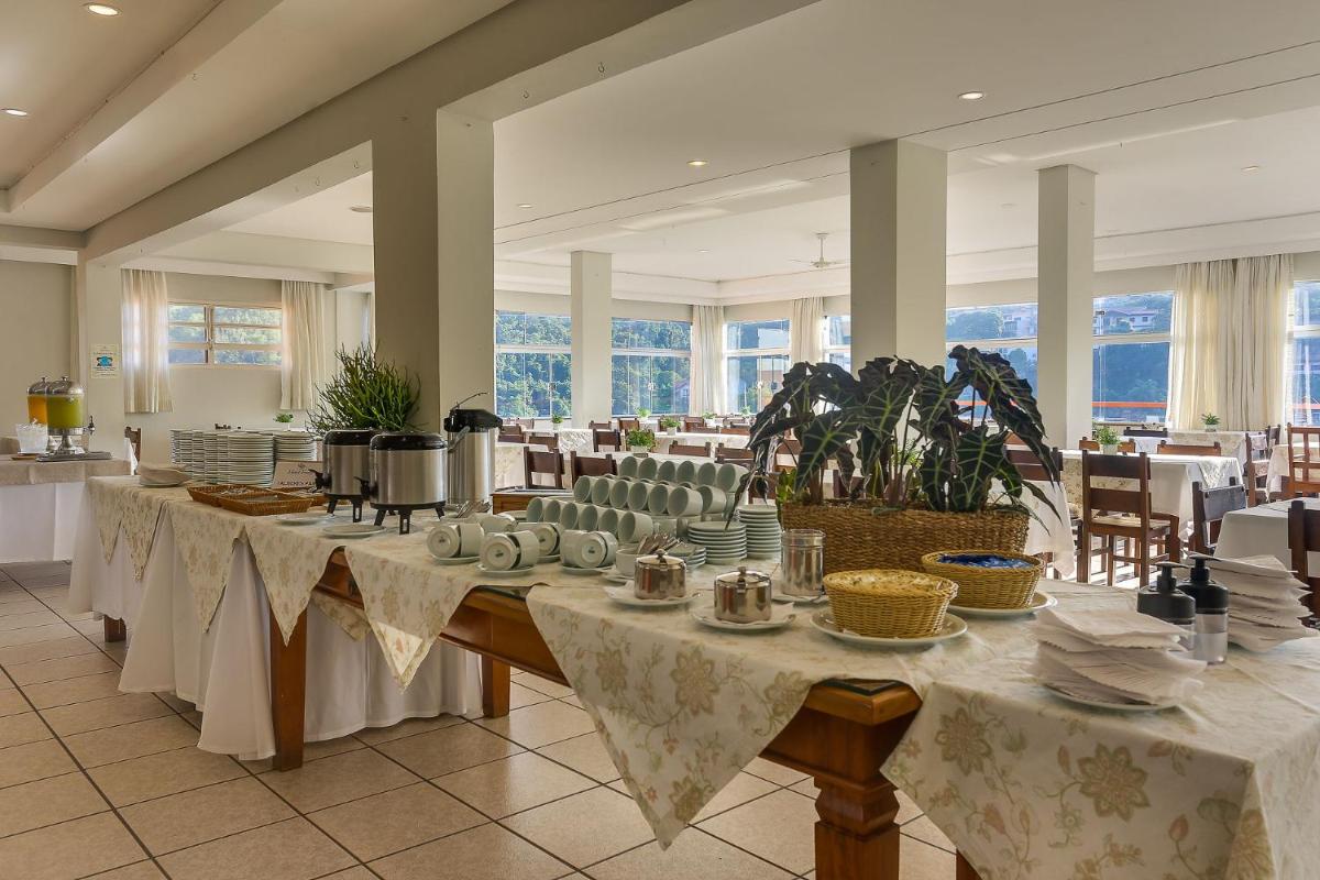 Hotel Fredy - Housity