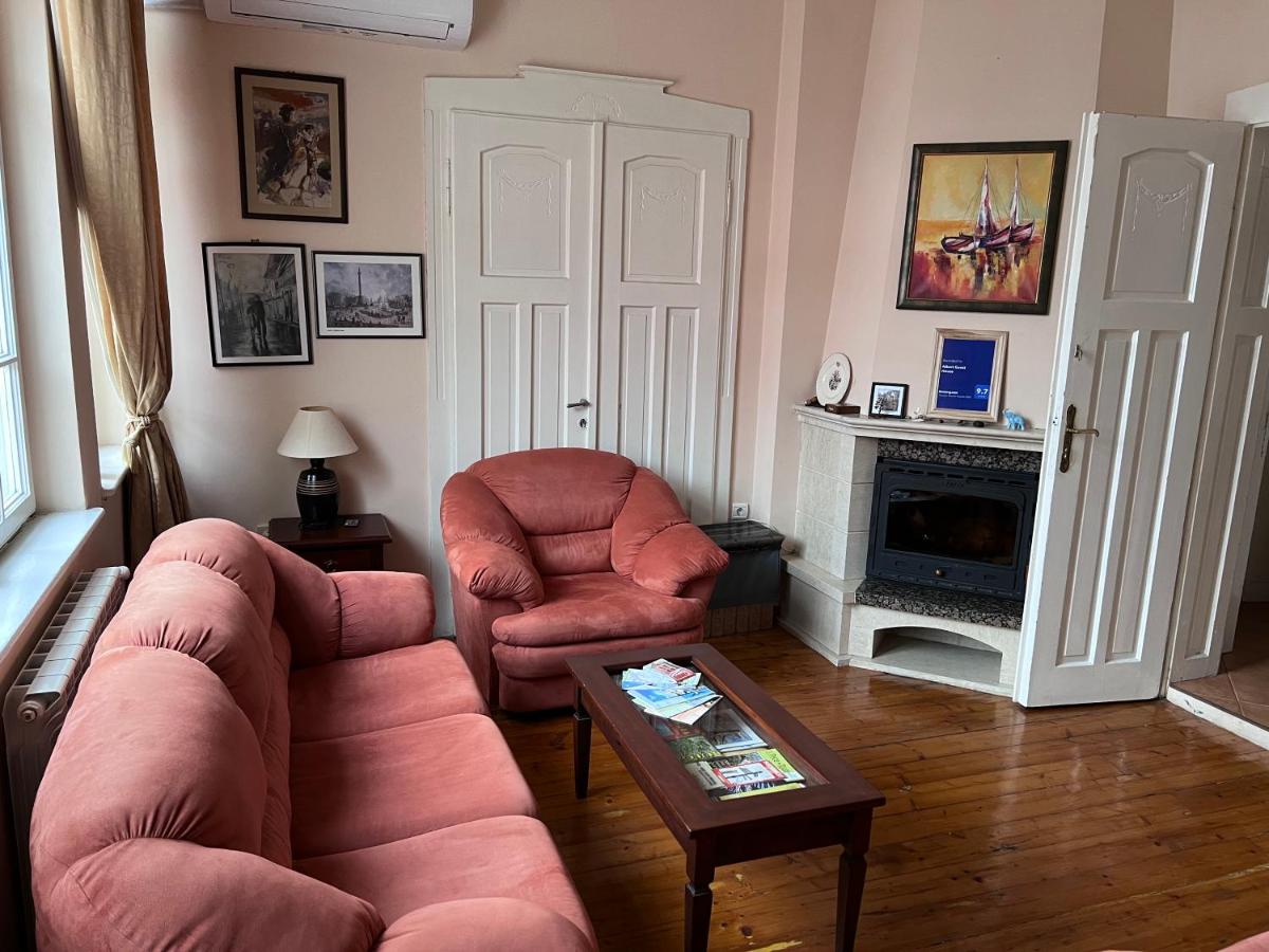Albert Guest House - Housity