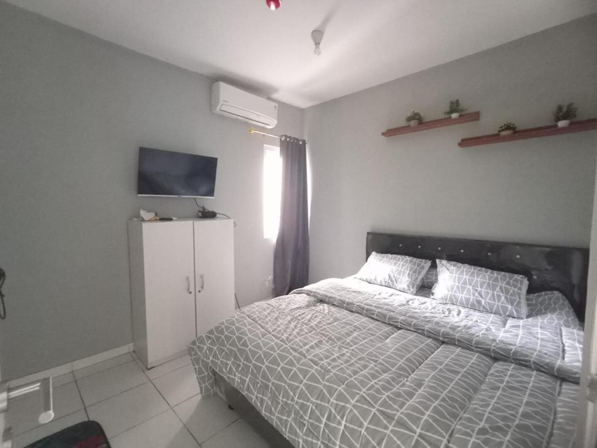 Kuro House AT Aeropolis - Housity