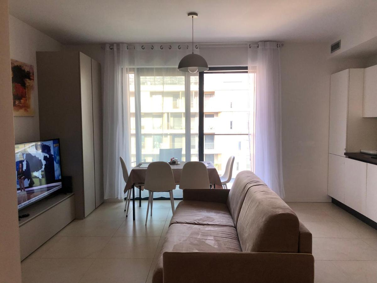 Suitetrails - Loft with terrace in Uptown Milan near Rho Fiera