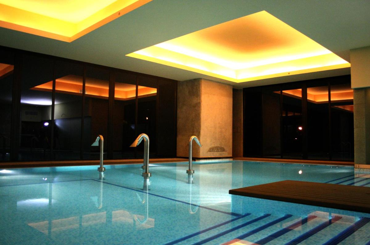 A piscina em ou perto de H2otel Congress & Medical SPA